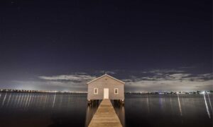 vestuario alejandra guzman 90s